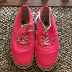 VANS - hot pink